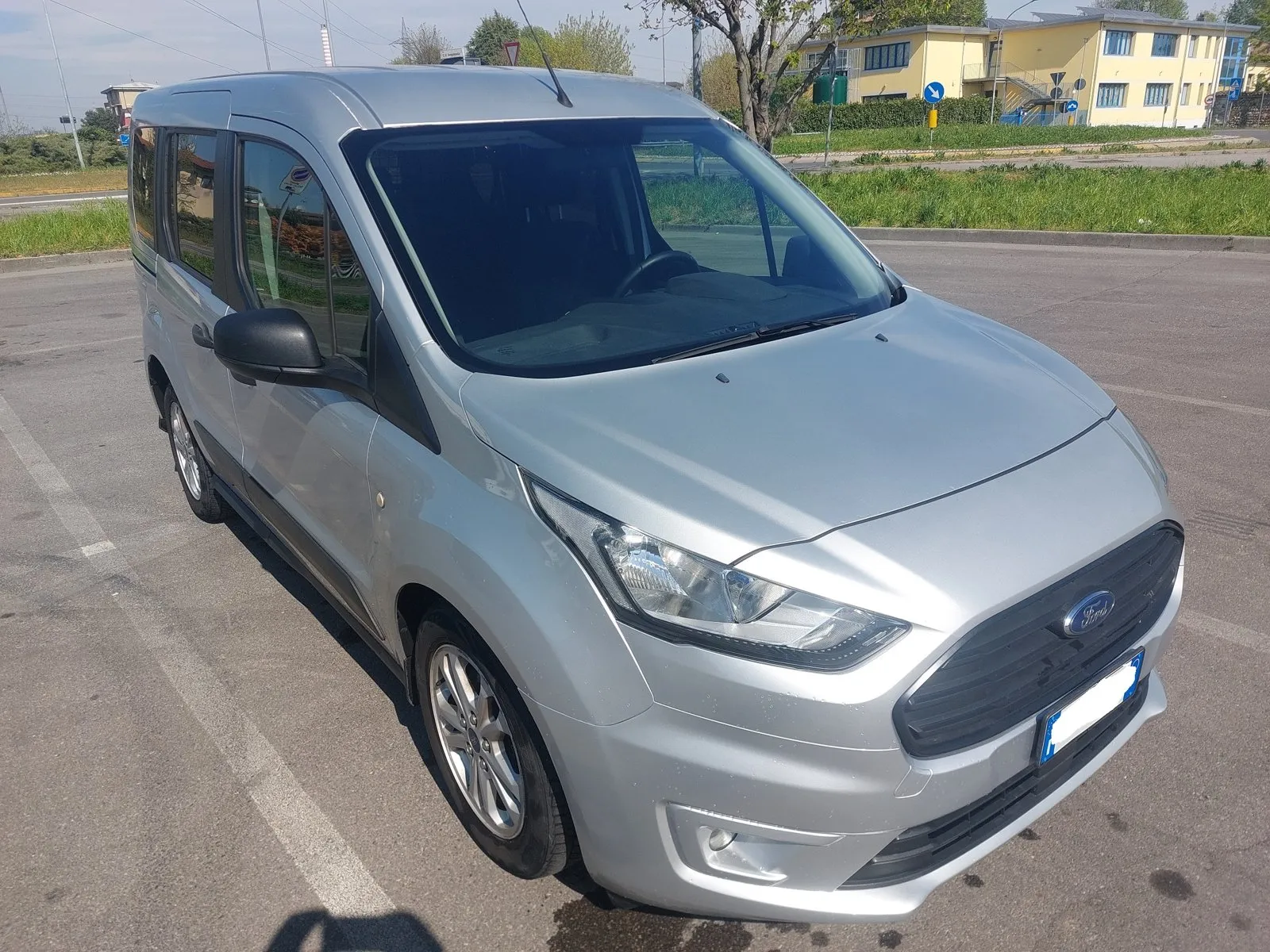 Ford Transit Connect 2020 usata in vendita da Mantia Automobili